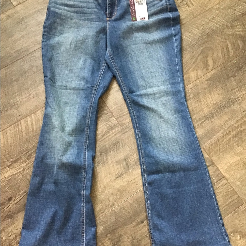 Gloria Vanderbilt Blue Flare Jeans - Mid Wash